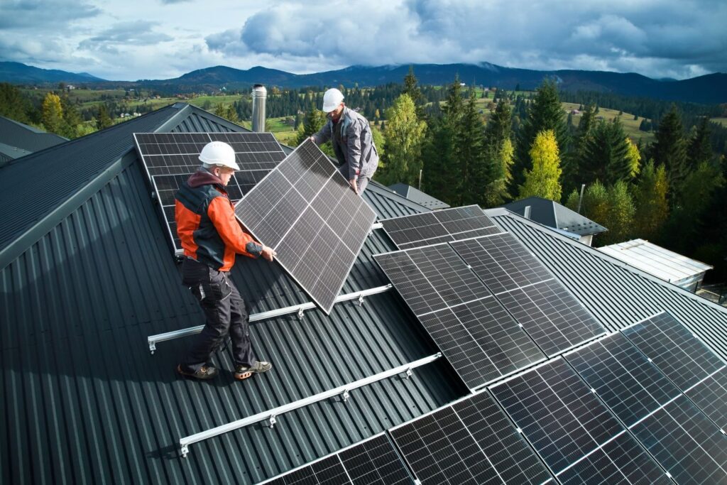 Prodej a montáž fotovoltaických elektráren